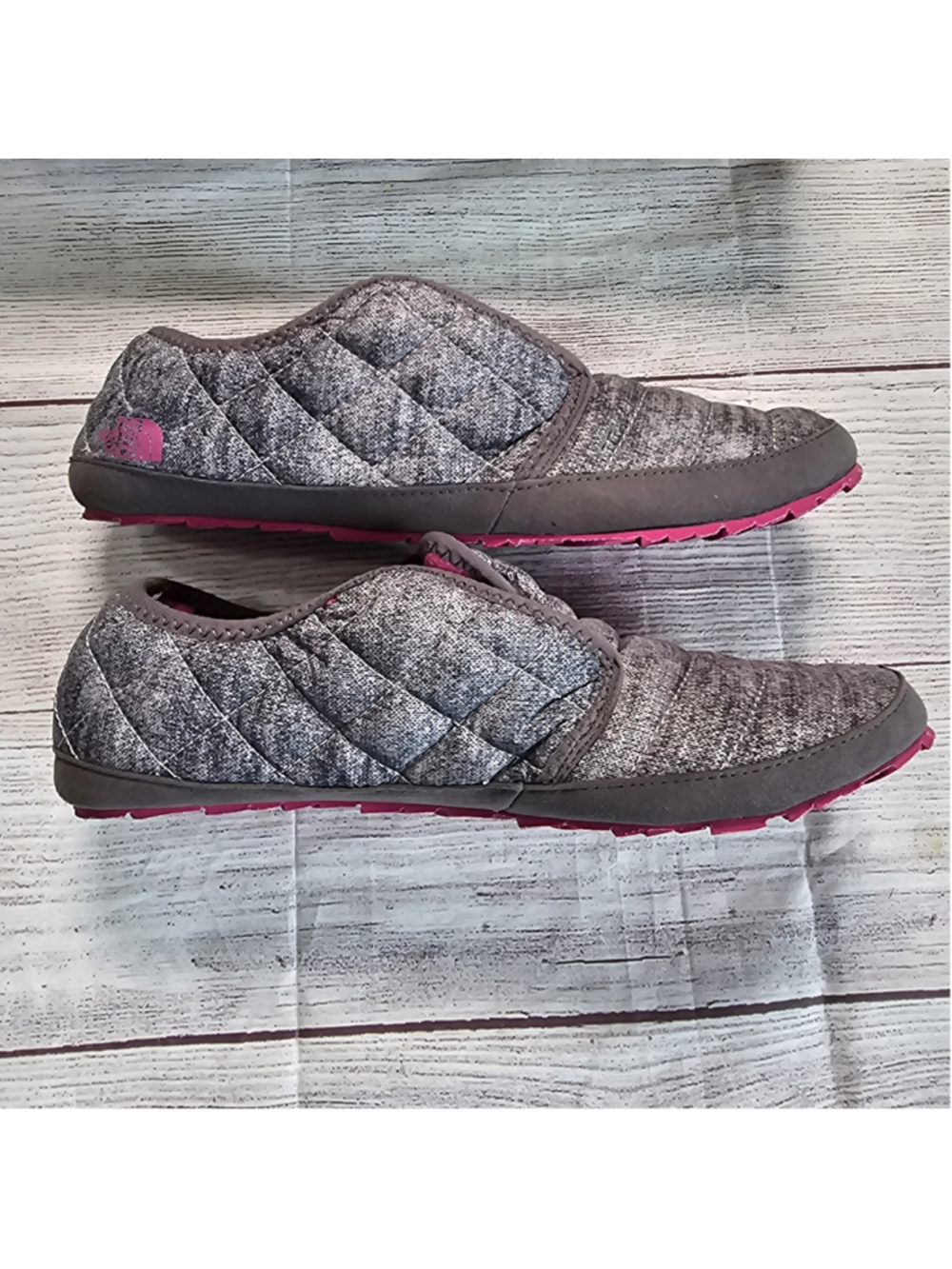 NWT North Face sz 8 Women's thermoball traction mule II, grey/pink camp slippers - Picture 7 of 7